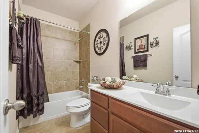 8307 BREEZY CV Selma, TX 78154