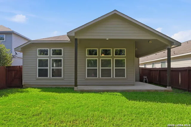 8307 BREEZY CV Selma, TX 78154