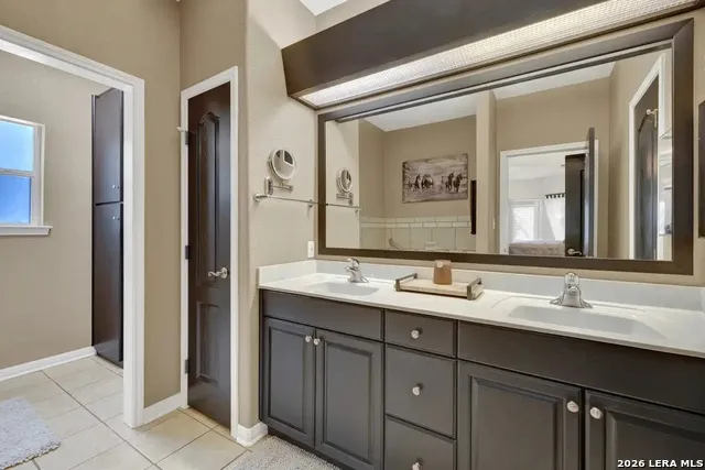 581 Lorne Canyon Lake, TX 78133