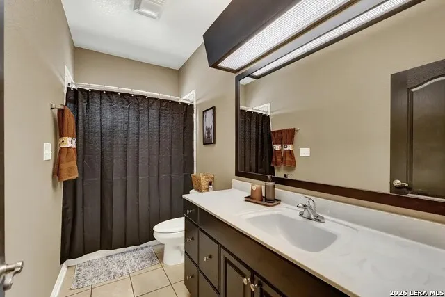 581 Lorne Canyon Lake, TX 78133