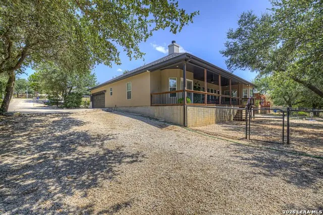 581 Lorne Canyon Lake, TX 78133