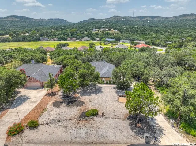 581 Lorne Canyon Lake, TX 78133
