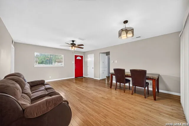 227 Balboa Universal City, TX 78148