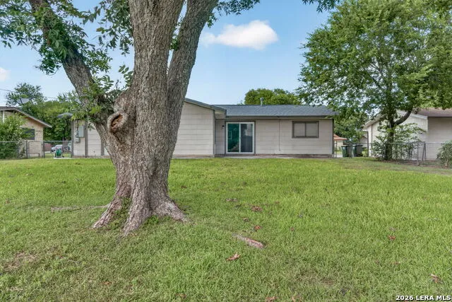 227 Balboa Universal City, TX 78148