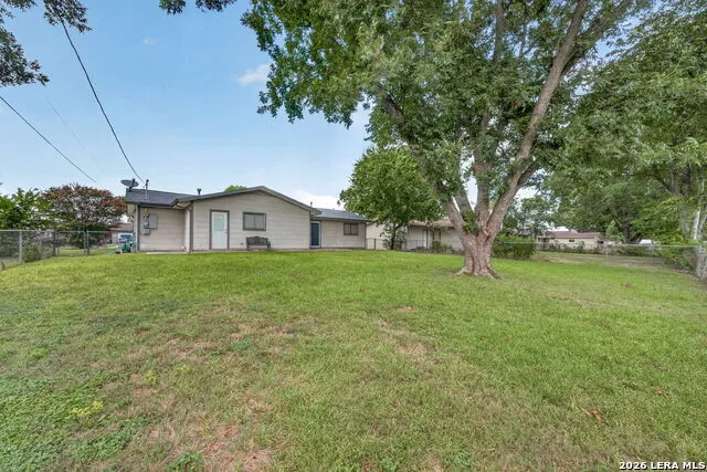 227 Balboa Universal City, TX 78148