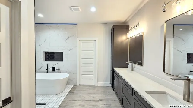 9849 VISTA CIR San Antonio, TX 78263