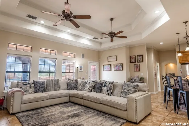 146 LAKEVIEW TRCE Three Rivers, TX 78071