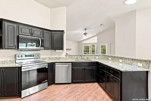 1237 Victory Lane Kerrville, TX 78028