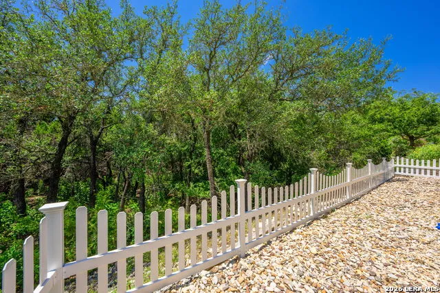 1237 Victory Lane Kerrville, TX 78028