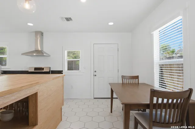 926 Lamar San Antonio, TX 78202