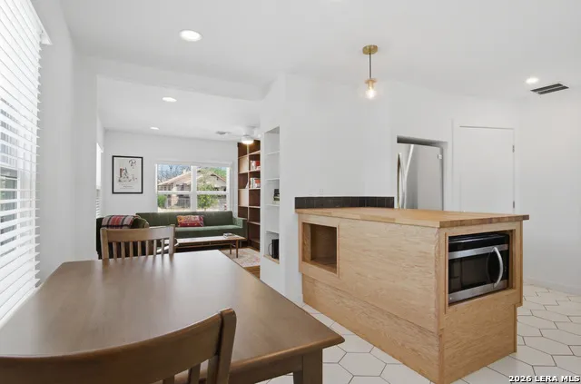 926 Lamar San Antonio, TX 78202