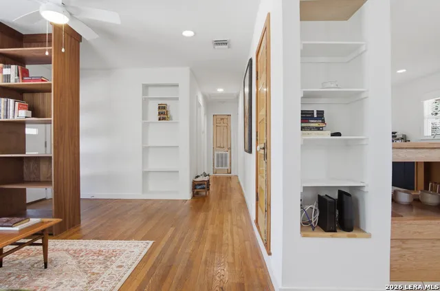 926 Lamar San Antonio, TX 78202