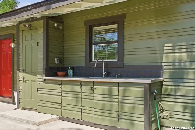 926 Lamar San Antonio, TX 78202