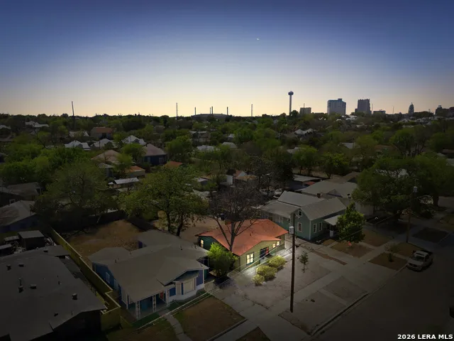 926 Lamar San Antonio, TX 78202