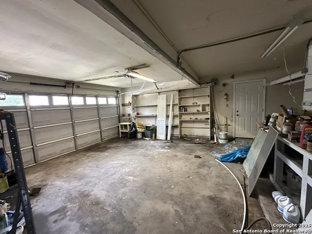 2616 El Camino Dr Bay City, TX 77414