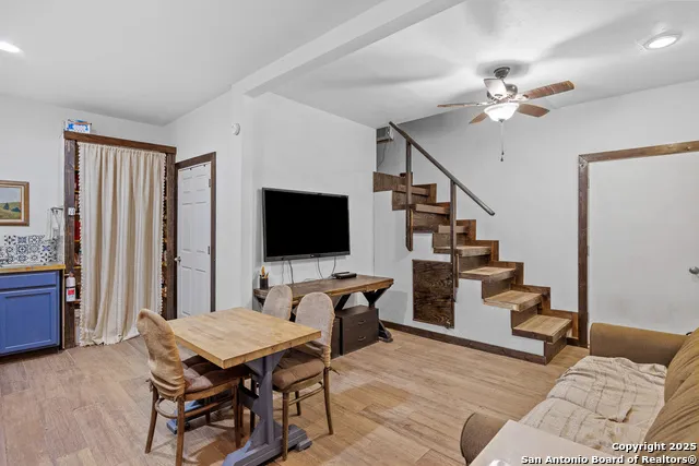 816 Cornelius Road Utopia, TX 78884