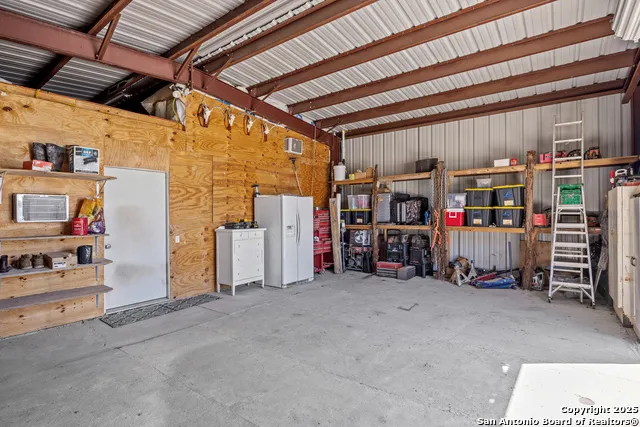816 Cornelius Road Utopia, TX 78884