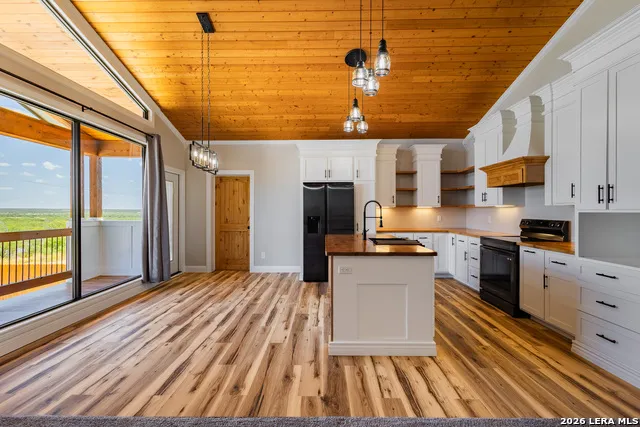 7328 FM 1021 Eagle Pass, TX 78852