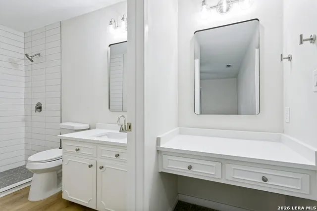 5806 ROYAL HVN San Antonio, TX 78239