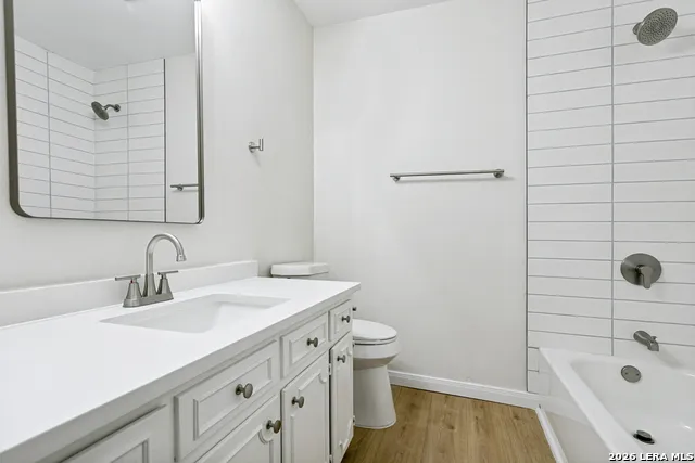 5806 ROYAL HVN San Antonio, TX 78239