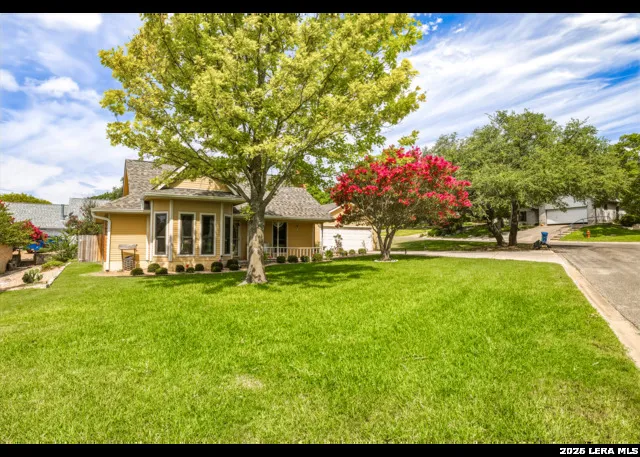 1445 Gloucester Point Kerrville, TX 78028