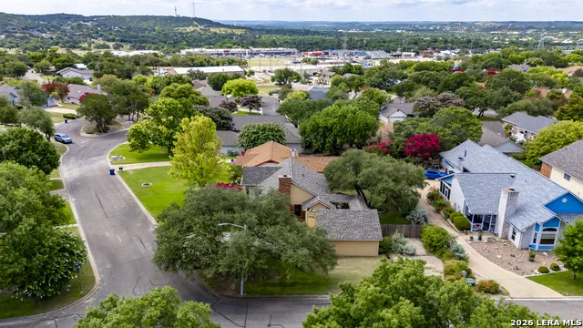 1445 Gloucester Point Kerrville, TX 78028
