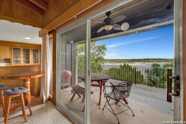 937 Hillcrest Canyon Lake, TX 78133