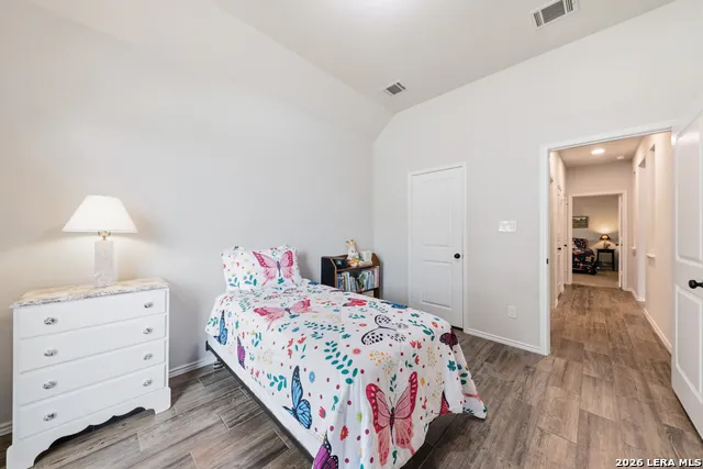 361 LACEY OAK LOOP San Marcos, TX 78666
