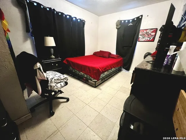 222 Tampa San Antonio, TX 78211