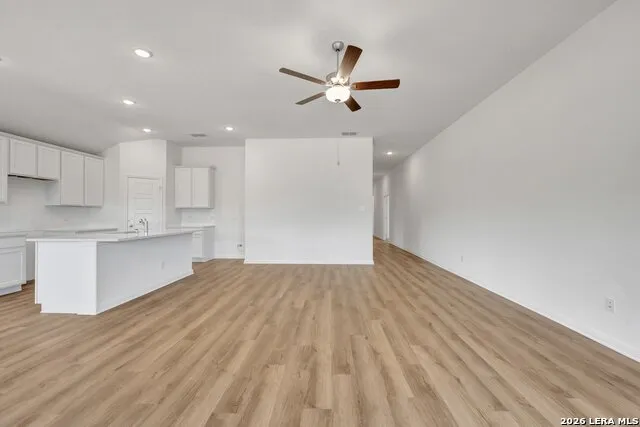 120 Greeley Drive Floresville, TX 78114