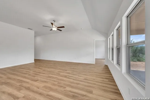 120 Greeley Drive Floresville, TX 78114