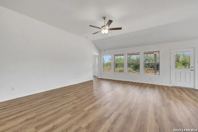 120 Greeley Drive Floresville, TX 78114