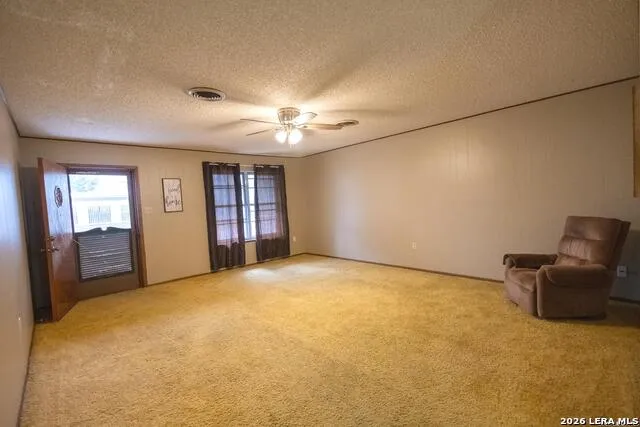 105 S Sayers Devine, TX 78016