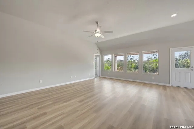 104 Greeley Drive Floresville, TX 78114