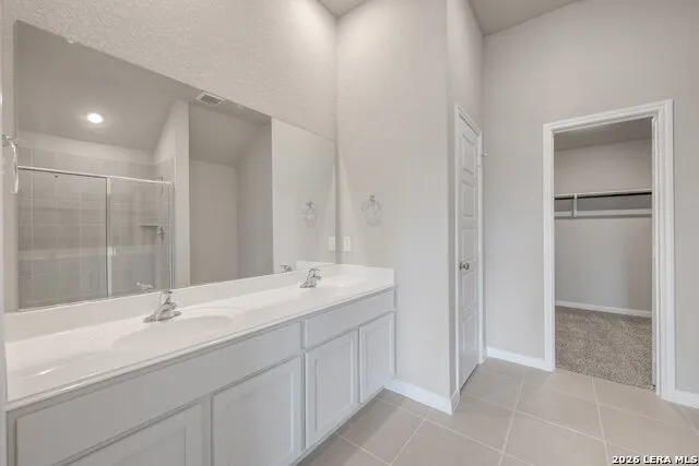 104 Greeley Drive Floresville, TX 78114