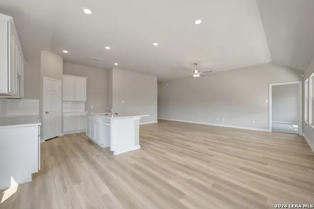 104 Greeley Drive Floresville, TX 78114