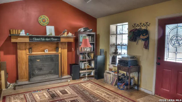 22 George Hoover Leakey, TX 78873