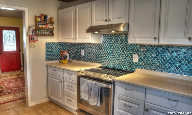 22 George Hoover Leakey, TX 78873
