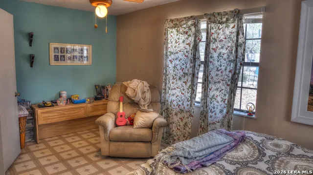 22 George Hoover Leakey, TX 78873