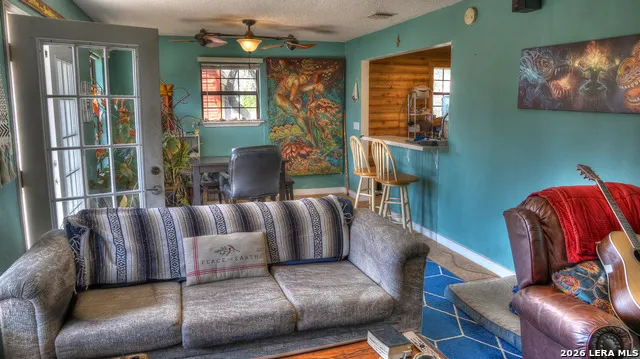 22 George Hoover Leakey, TX 78873