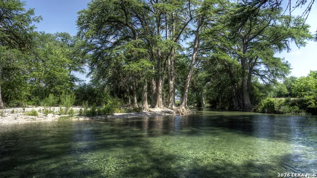 22 George Hoover Leakey, TX 78873