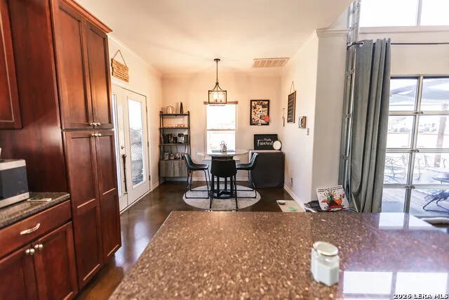 6147 Pfeil Schertz, TX 78154