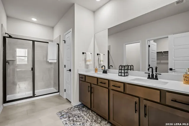 409 Jills Path Seguin, TX 78155