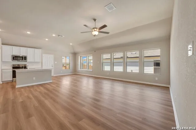1013 Eagle Crossing Seguin, TX 78155