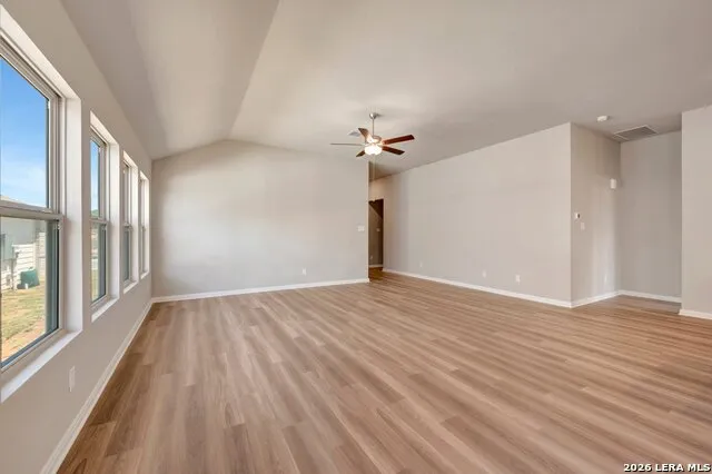 1013 Eagle Crossing Seguin, TX 78155