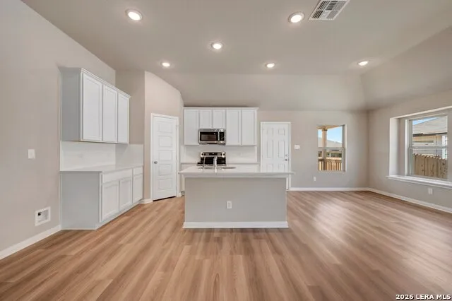 1013 Eagle Crossing Seguin, TX 78155