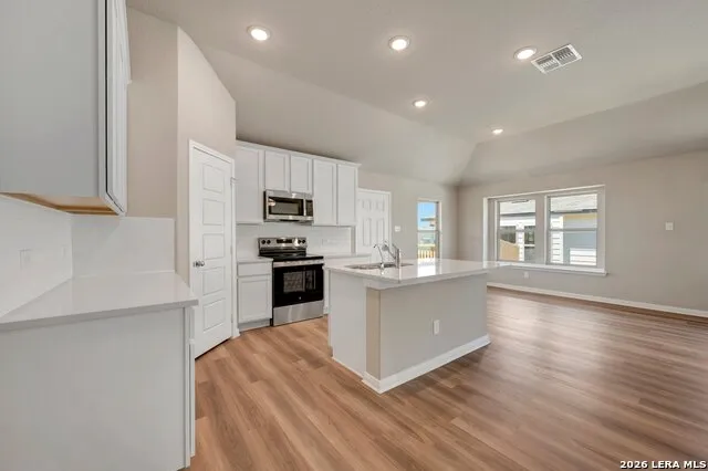 1013 Eagle Crossing Seguin, TX 78155