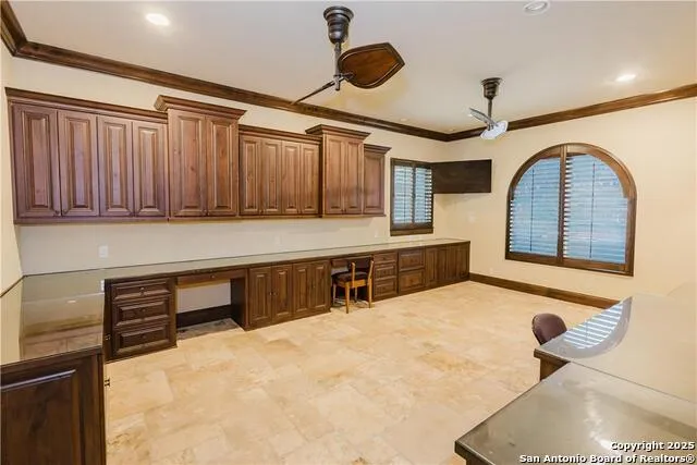 1024 spanish New Braunfels, TX 78132