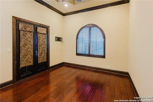1024 spanish New Braunfels, TX 78132