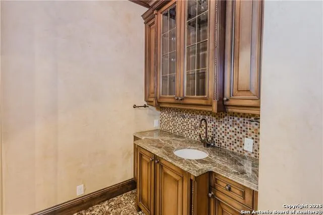 1024 spanish New Braunfels, TX 78132